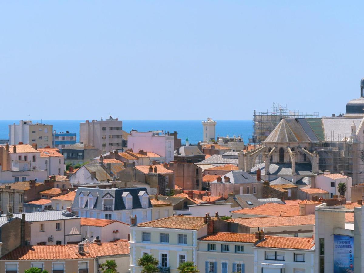 L'escale Vendée Globe - Lsd300 *
